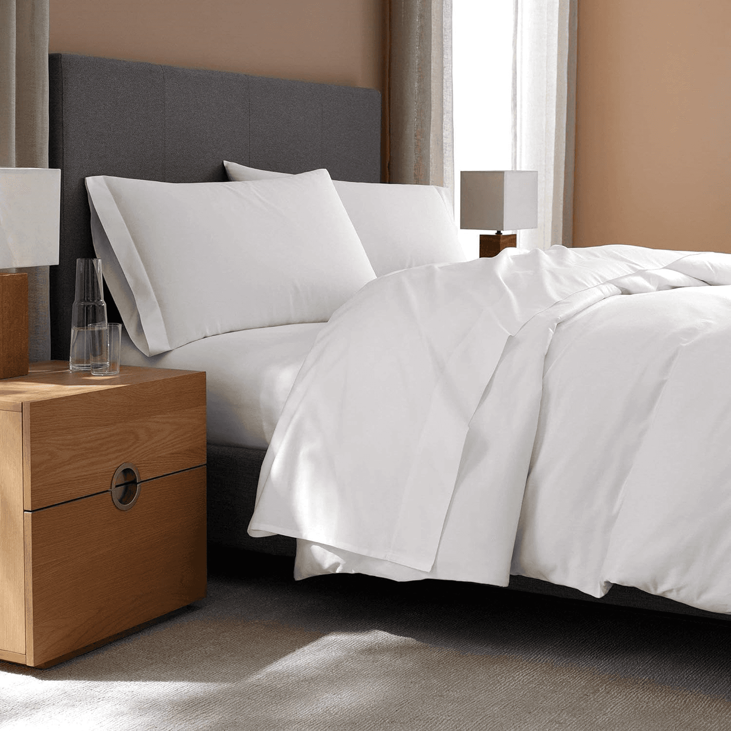 Premium hotel bedding